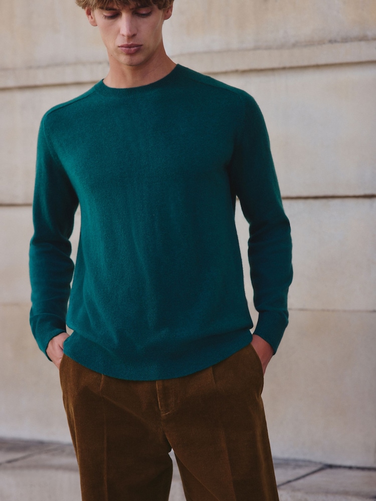 Green Regular Fit Signature 100% Cashmere Crew Neck Jumper - Image 4 of 4 Green Regular Fit Signature 100% Cashmere Crew Neck Jumper - Image 4 of 4