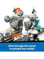 LEGO City Explorers Arctic Polar Express Train Set 60470 - Image 6 of 8