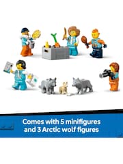 LEGO City Arctic Explorer Science Lab Truck Toy Building Set 60471 - Bild 7 von 8