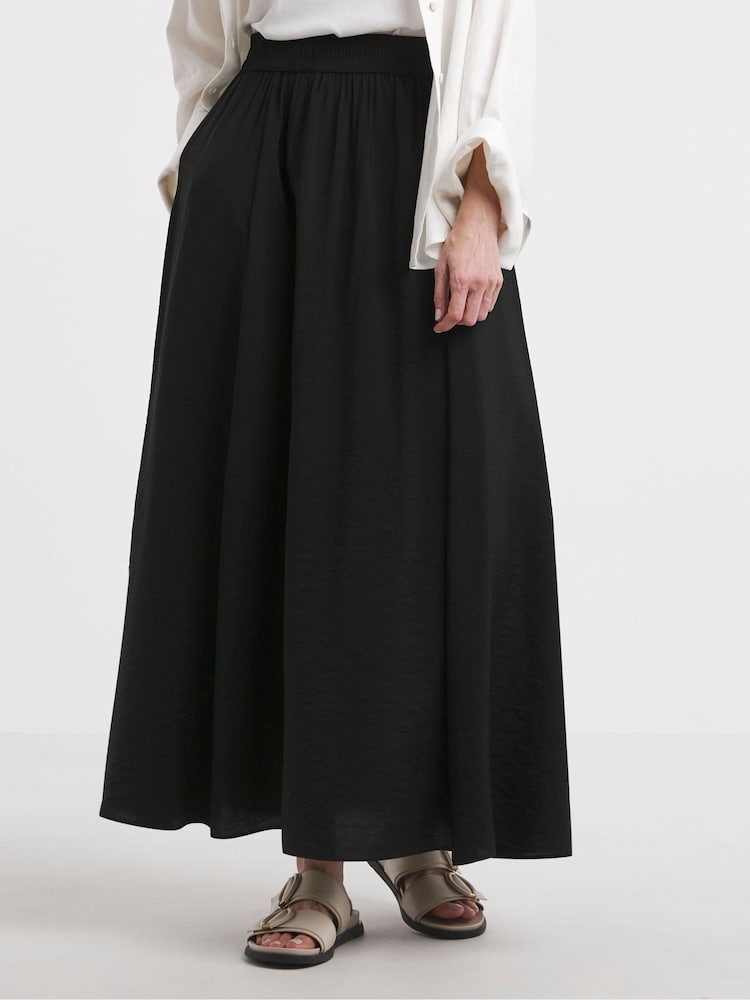 JD Williams Black Full Hem Textured Skirt - Image 1 of 4
