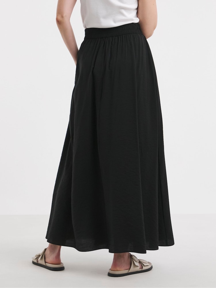 JD Williams Black Full Hem Textured Skirt - Image 2 of 4
