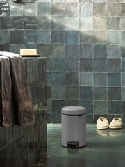 Brabantia Mineral Concrete Grey NewIcon Pedal Bin - Image 1 of 4