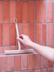 Brabantia Soft Beige ReNew Shower Squeegee with Door Hook - Image 2 of 5