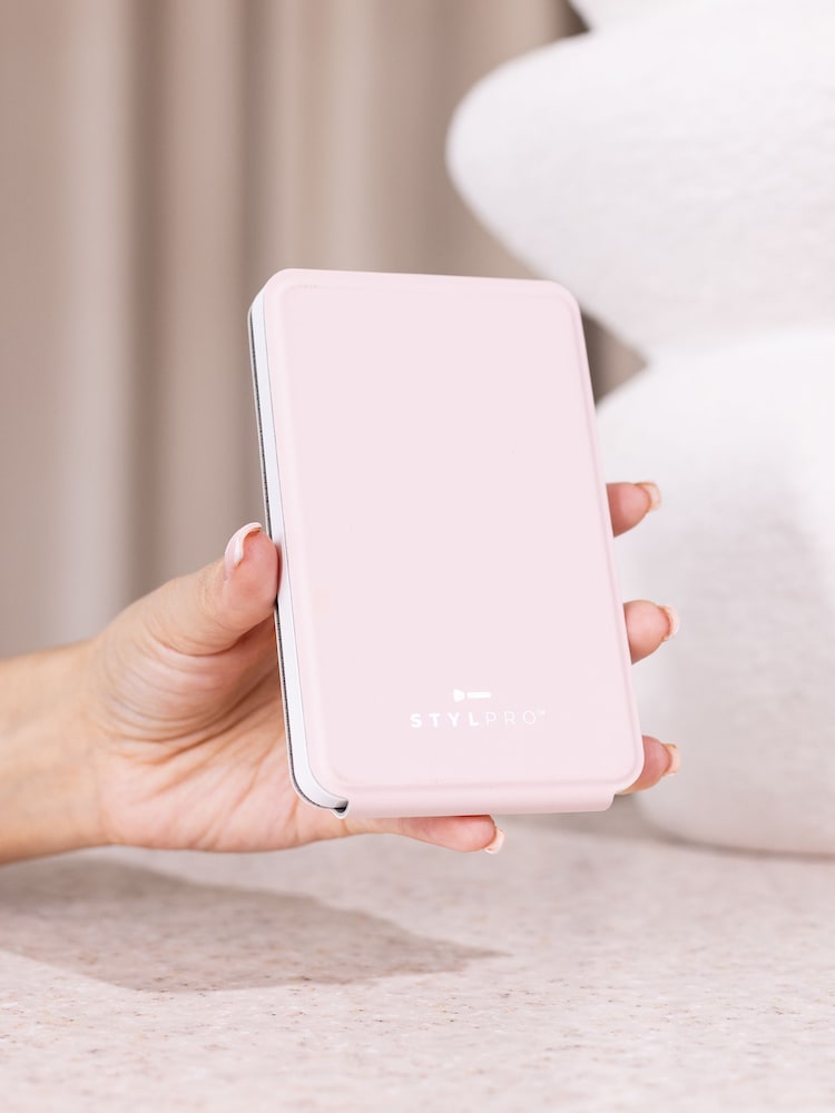 Stylpro LED Light Up Compact Mini Travel Mirror - Image 5 of 5