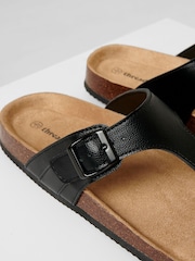 Threadbare Black Faux Leather Toe Post Sandals - Image 3 of 4