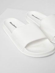 Threadbare White Sliders - Image 3 of 4