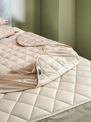 Woolroom Cream Deluxe Washable Deep Skirt Wool Mattress Protector - Image 2 of 4