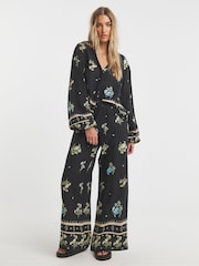 Pantalones de pernera ancha de Simply Be - Imagen 5 de 5