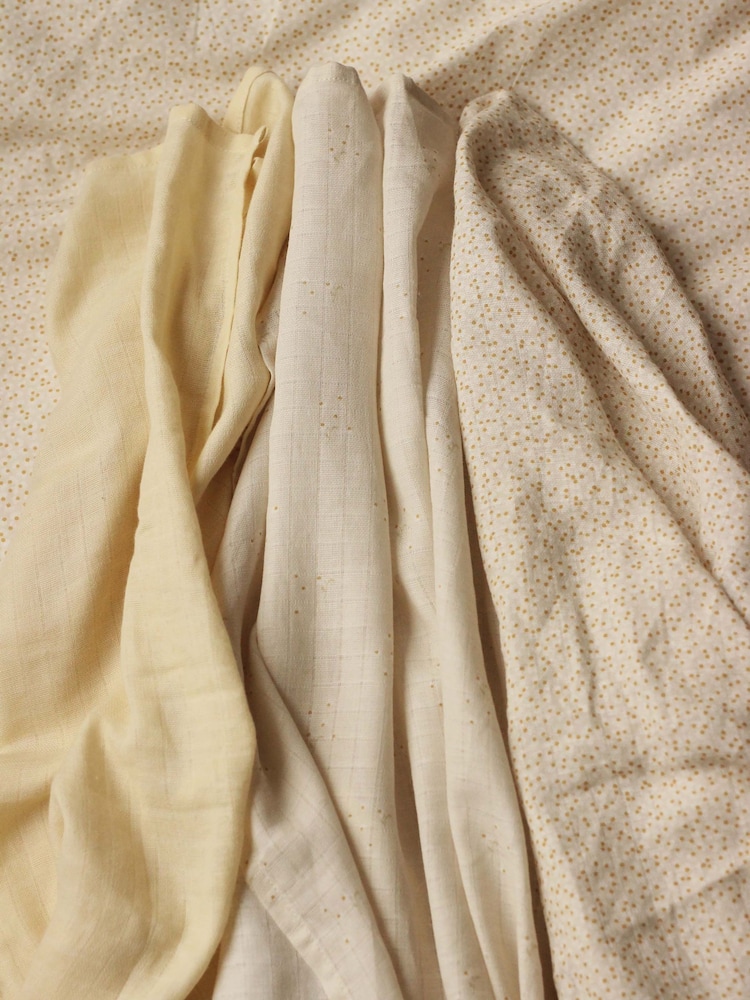Avery Row Set of 3 Wild Chamomile Muslin Squares - Image 1 of 3