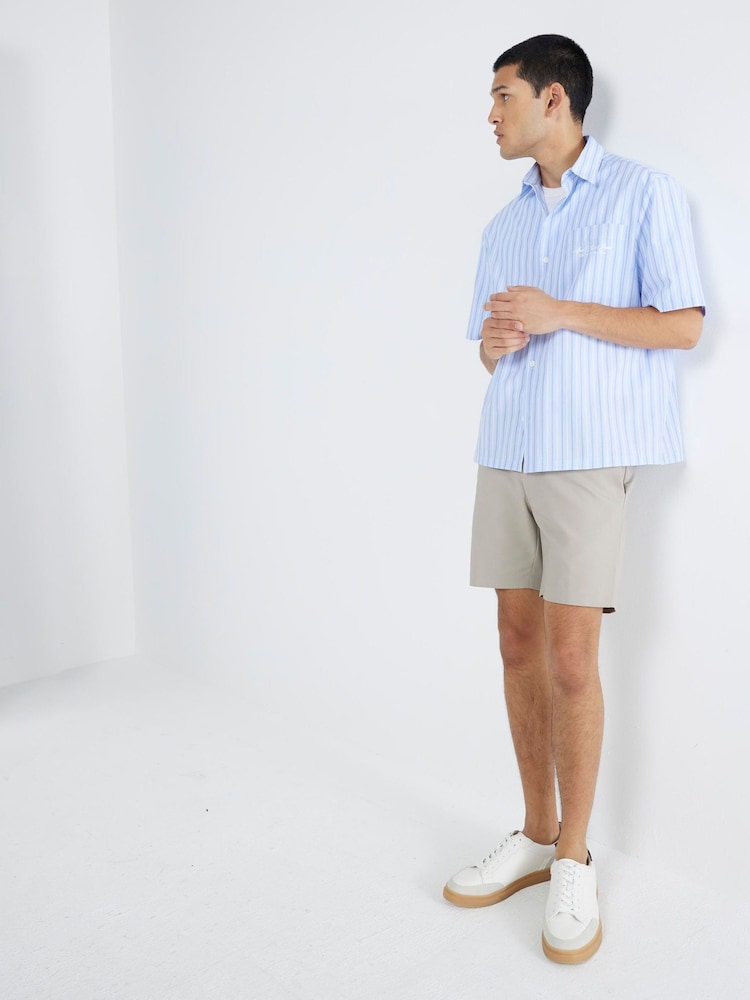 River Island Brown Unbelted Chino Shorts - Image 4 of 4