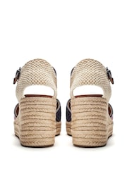 Moda in Pelle Earll Closed Toe Quilted Espadrilles Shoes - Image 3 of 4