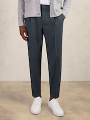 Stahlblau - Reiss Brighton Relaxed-Fit Pleated Tapered Trousers - Bild 4 von 7
