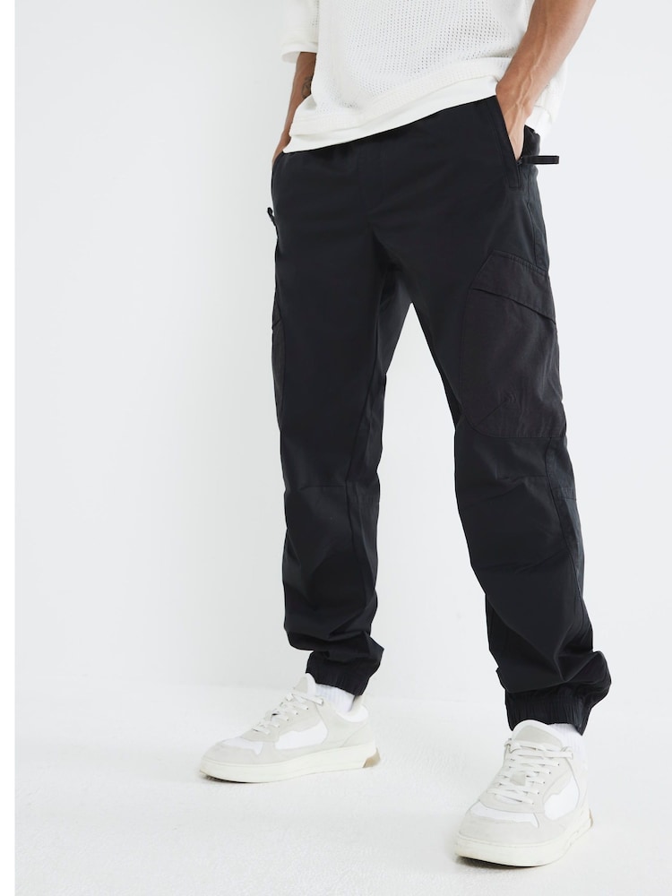 أسود - River Island Cuffed Cargo Trousers - صورة 2 من 6