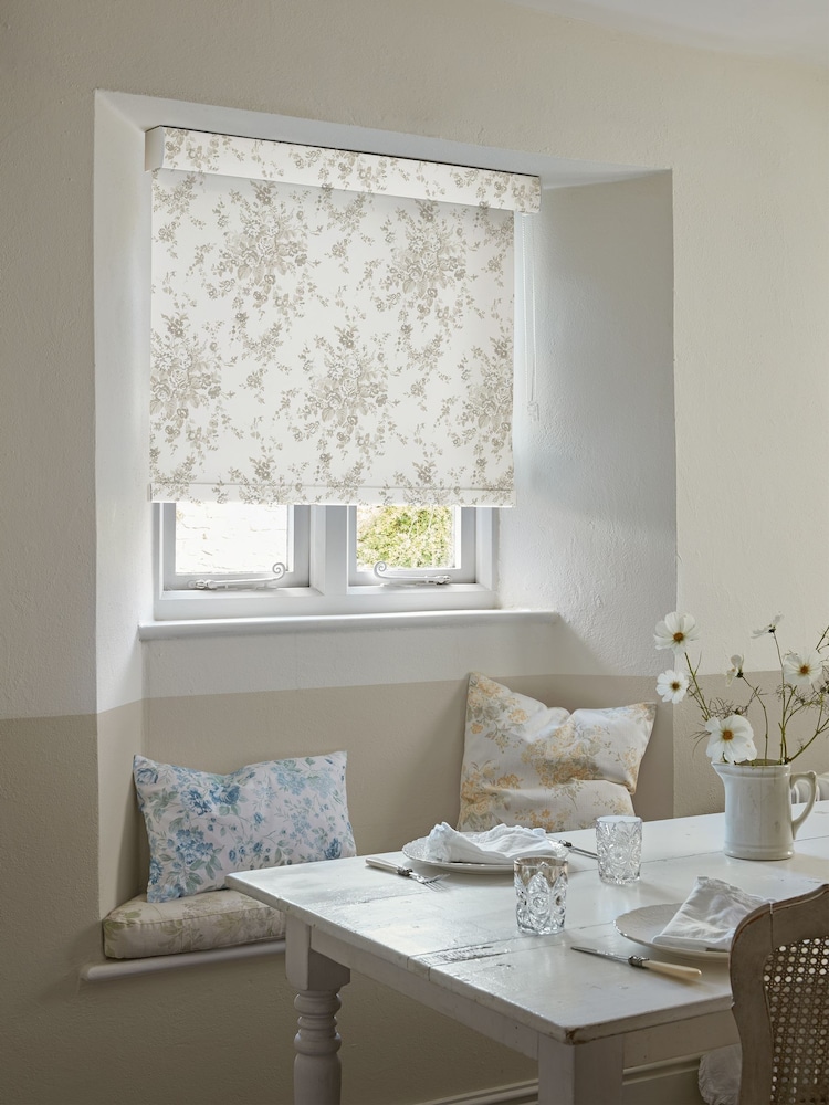 Shabby Chic by Rachel Ashwell® Warm Natural Garden Floral Made to Measure Blackout Roller Blind - Image 2 of 6