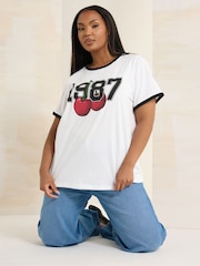 Yours Curve White Placement 100% Cotton T-Shirt - Image 4 of 4