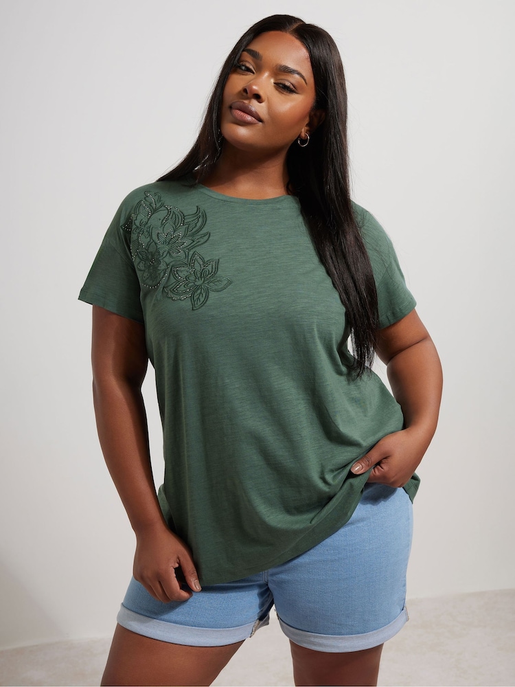 Yours Curve Green Appliqué Studded Floral Print 100% Cotton T-Shirt - Image 1 of 5