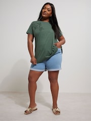 Yours Curve Green Appliqué Studded Floral Print 100% Cotton T-Shirt - Image 2 of 5