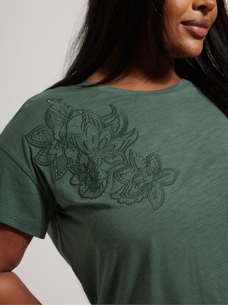 Yours Curve Green Appliqué Studded Floral Print 100% Cotton T-Shirt - Image 3 of 3