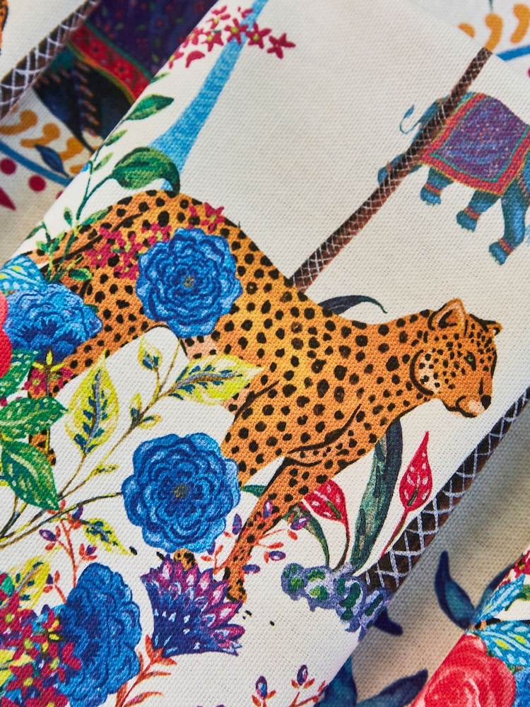 Joe Browns Set of 4 Cream Leopard Border Print Napkins - Image 2 of 4