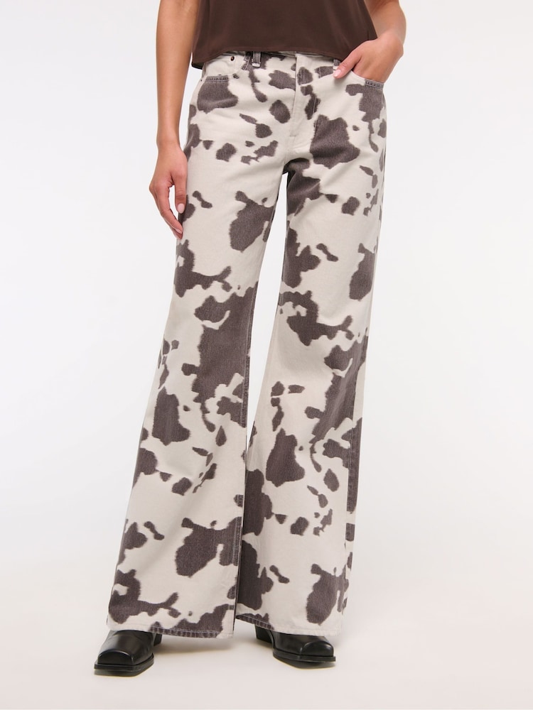 Abercrombie & Fitch Cream Cowhide Print Bootleg Baggy Jeans - Image 1 of 7