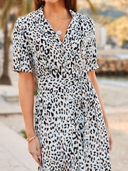 Sosandar Grey Animal Print Tie Waist Shirt Dress - Image 4 of 5