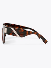 Carvela Chunky Flare Brown Sunglasses - Image 2 of 4