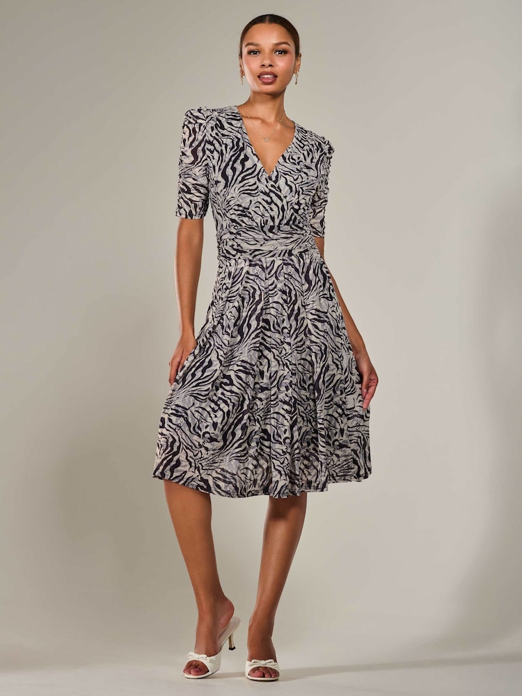 Jolie Moi Black Mesh Half Sleeve Midaxi Dress - Image 5 of 6