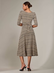 Jolie Moi Cream Jersey Half Sleeve Pleated Midaxi Dress - Image 2 of 6