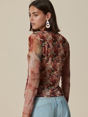 Floral vermelho claro - Blusa de malha com Print, long sleeve e Crew Neck - Imagem 3 de 4