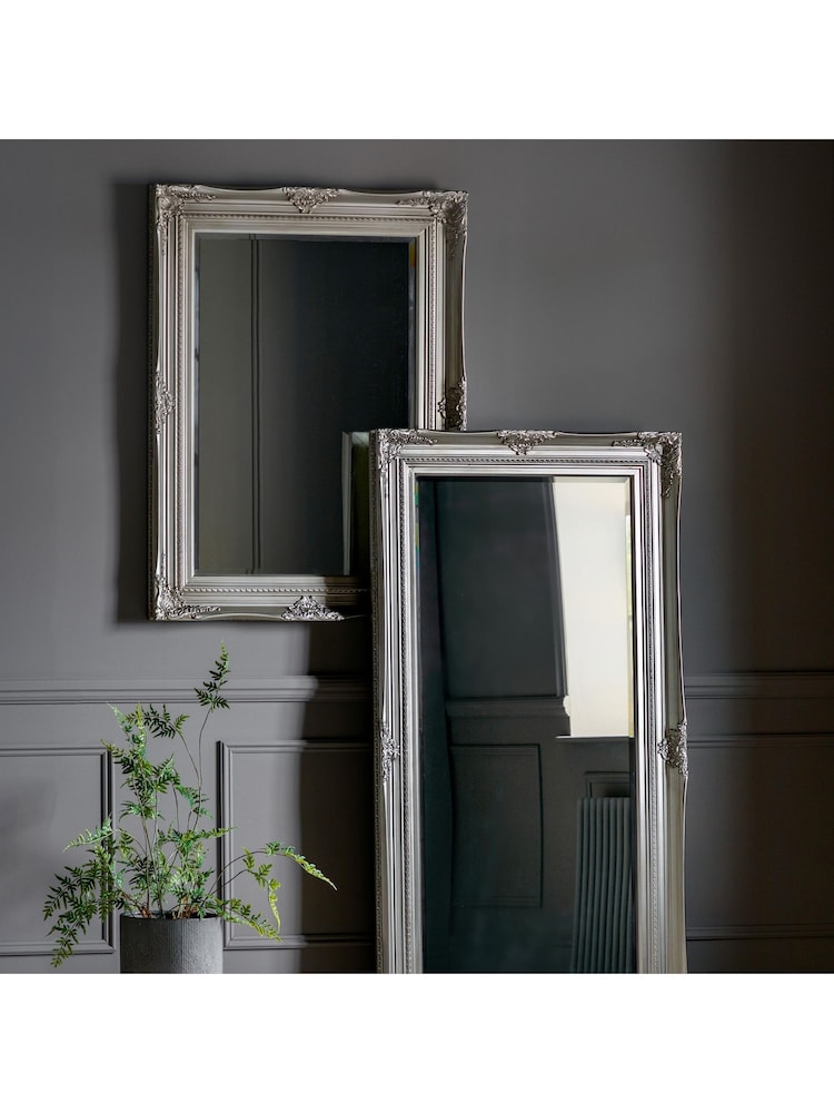 Gallery Home Silver Hampton Rectangle Ant Mirror - Image 1 of 4