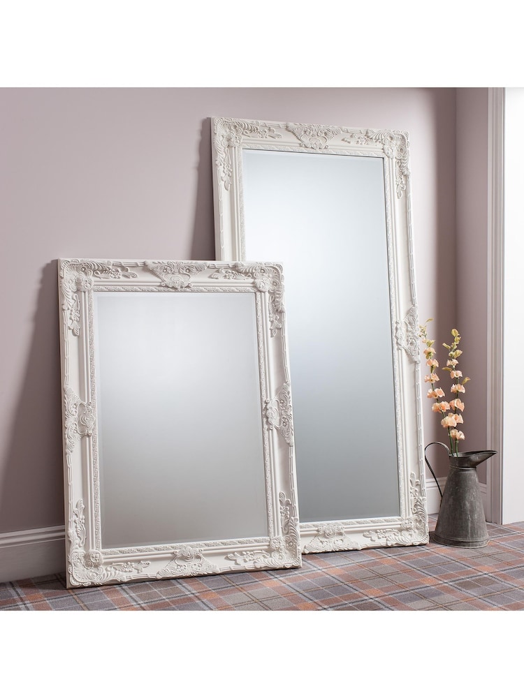 Gallery Home Cream Hampton Leaner Mirror - Image 1 of 2