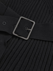 Reiss Vienna Rib-Knit Belted Half-Zip Flippy Dress - صورة 5 من 5