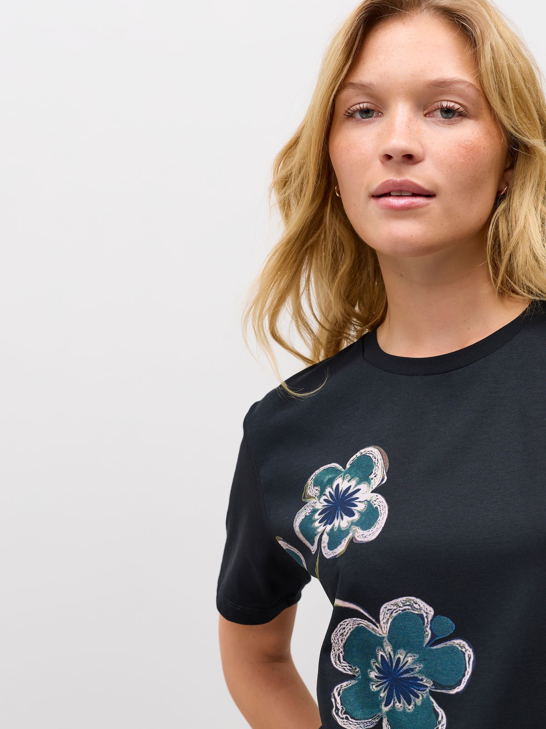 Buy PS Paul Smith Black Botanical Embroidered Floral Print Jersey