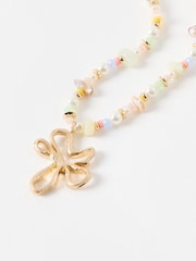 Oliver Bonas Gold Jackson Brass Flower Beaded Pendant Necklace - Image 3 of 4