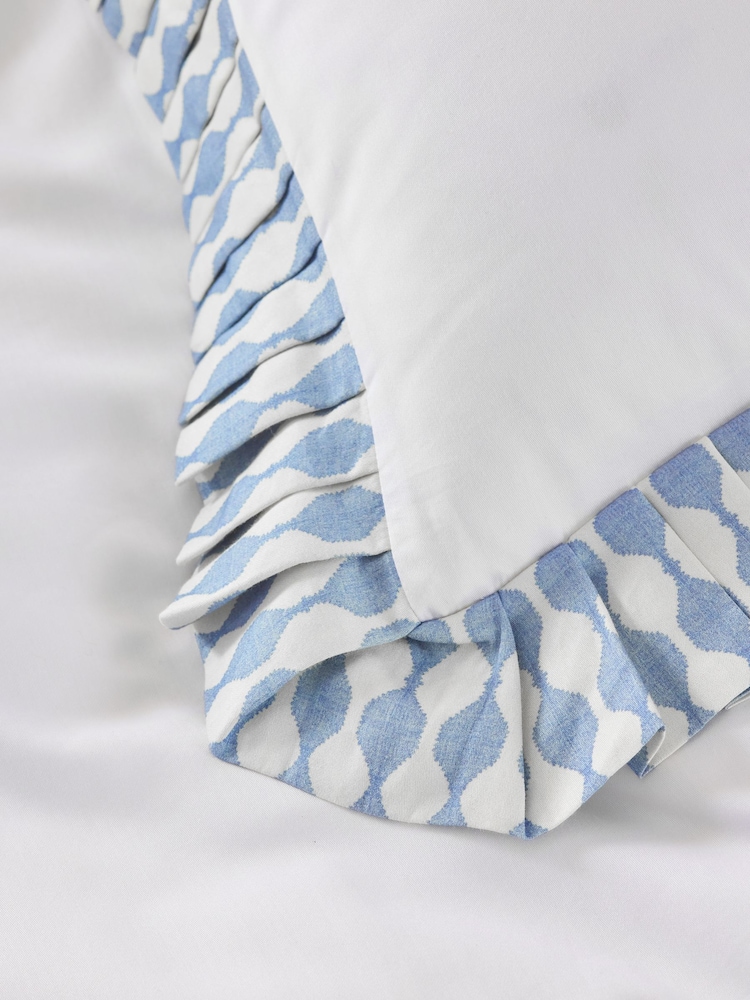 200TC Percale Box Pleat Collection Luxe Duvet Cover and Pillowcase Set - صورة 2 من 4 200TC Percale Box Pleat Collection Luxe Duvet Cover and Pillowcase Set - صورة 2 من 4