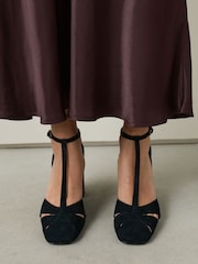 Black Forever Comfort® Leather T-Bar Cutout Closed Toe Block Heels - Image 4 of 9