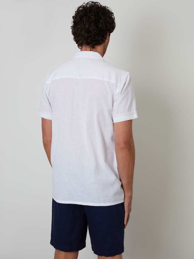 Threadbare White Linen Blend Crochet Lace Short Sleeve Shirt - Image 2 of 4
