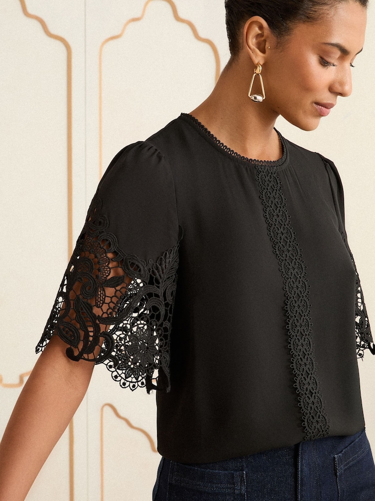 Love & Roses Black Crew Neck Lace Short Sleeve Blouse - Image 2 of 4