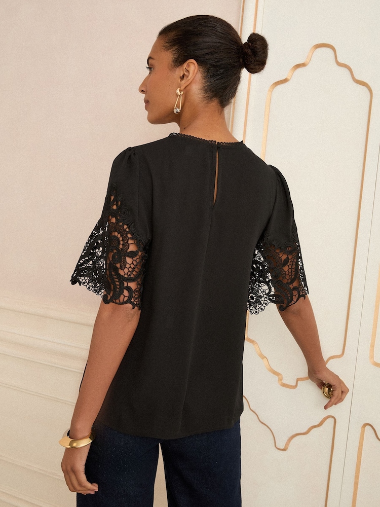 Love & Roses Black Crew Neck Lace Short Sleeve Blouse - Image 4 of 4