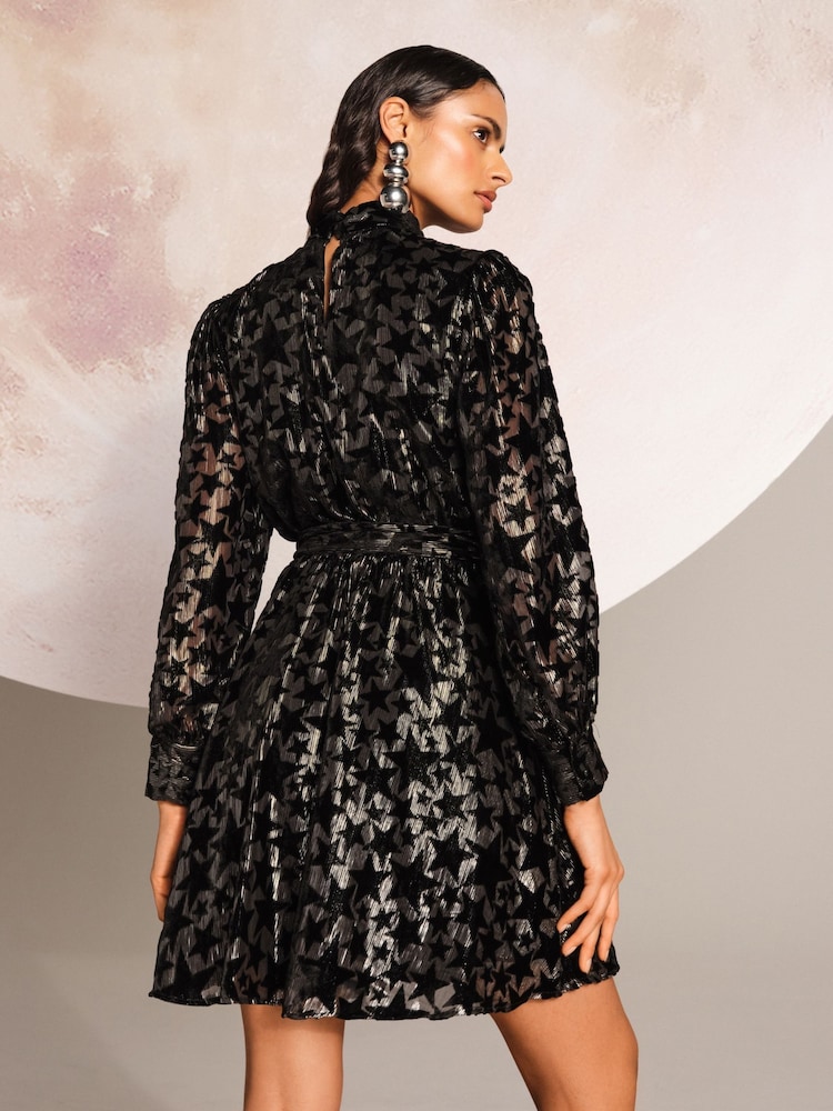 Love & Roses Black Star Petite Burnout Velvet Mini Dress - Image 4 of 4