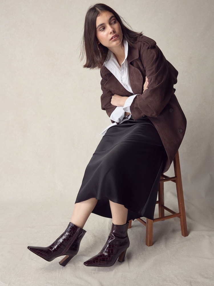 Burgundy Red Croc Embossed N. Premium Chisel Toe Curved Heel Ankle Boots - Image 1 of 4