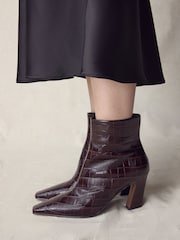 Burgundy Red Croc Embossed N. Premium Chisel Toe Curved Heel Ankle Boots - Image 3 of 4