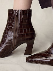 Burgundy Red Croc Embossed N. Premium Chisel Toe Curved Heel Ankle Boots - Image 5 of 9