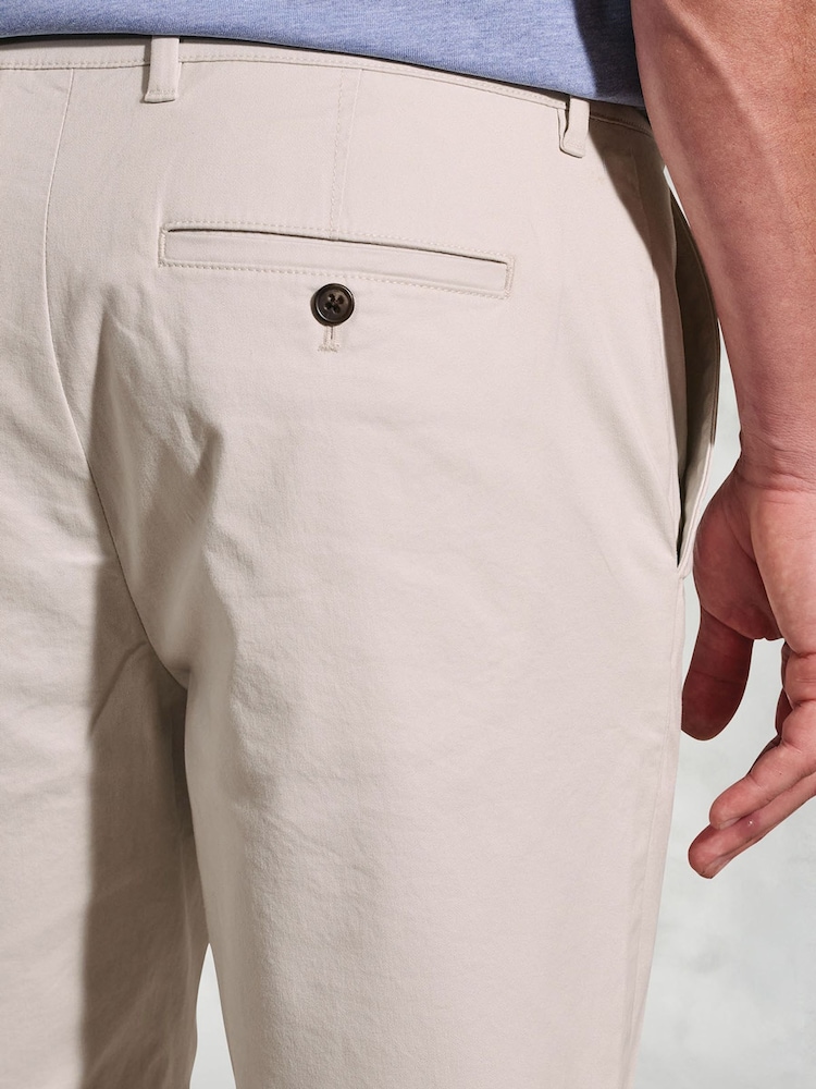 Brook Taverner Cream Stretch Chino Shorts - Image 3 of 3