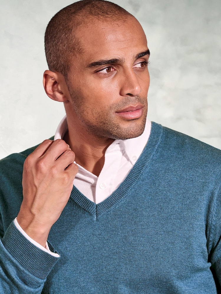 Brook Taverner Blue V-Neck Jumper - Image 3 of 3