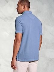 Brook Taverner Garment Dye Pique 100% Cotton Polo Shirt - صورة 2 من 4