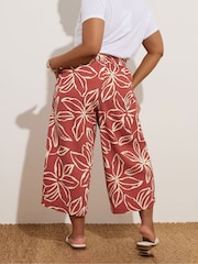 Yours Curve Red Pull On Woven Cropped Trousers - Image 2 of 5