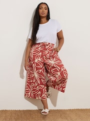 Yours Curve Red Pull On Woven Cropped Trousers - Image 3 of 5