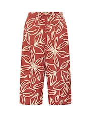 Yours Curve Red Pull On Woven Cropped Trousers - Image 5 of 5