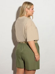 Yours Curve Green Belted Linen Shorts - Image 3 of 5